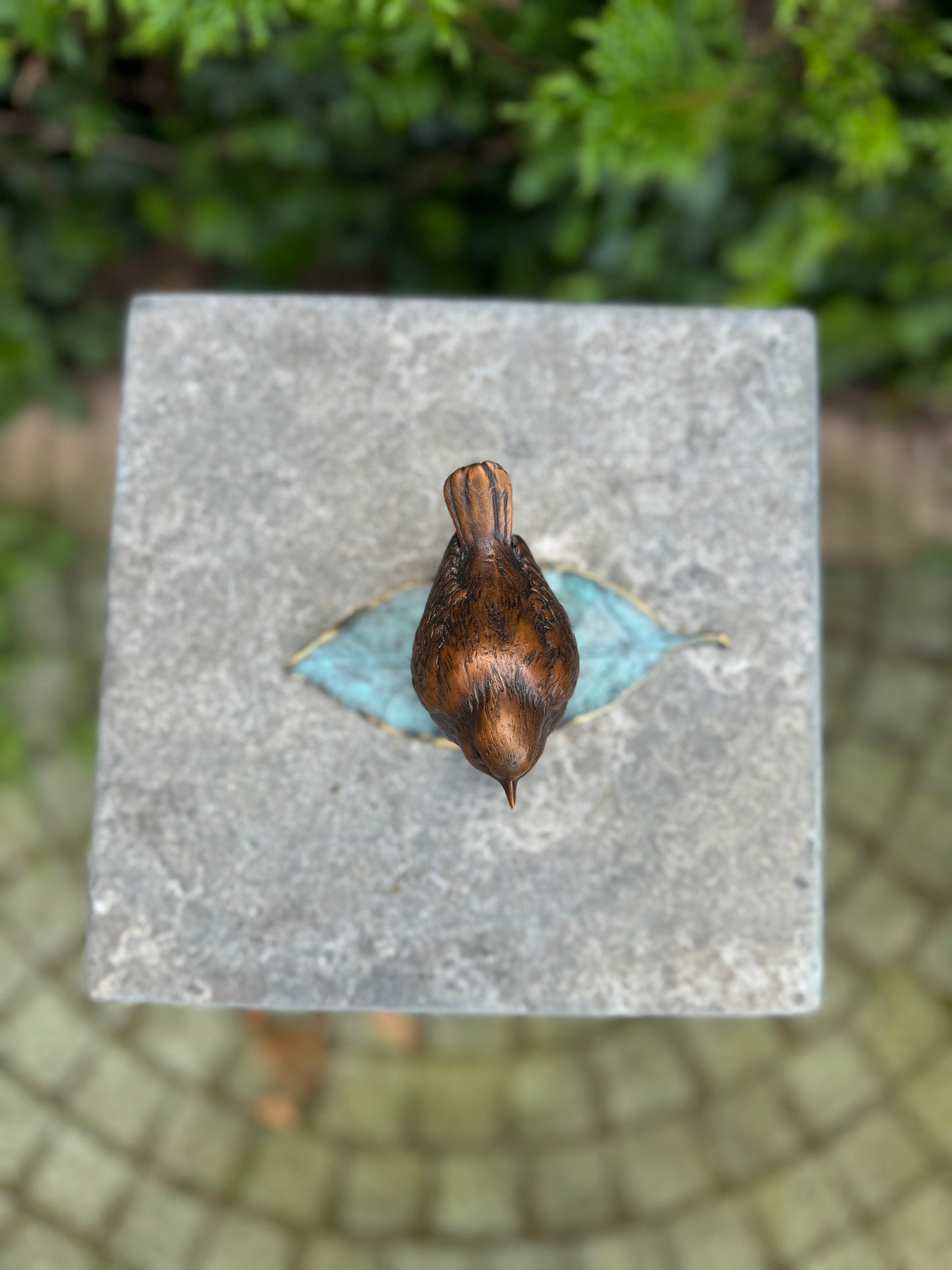 Garden Robin – Bronze Sculpture. 7x15x10cm - 0.5Kg