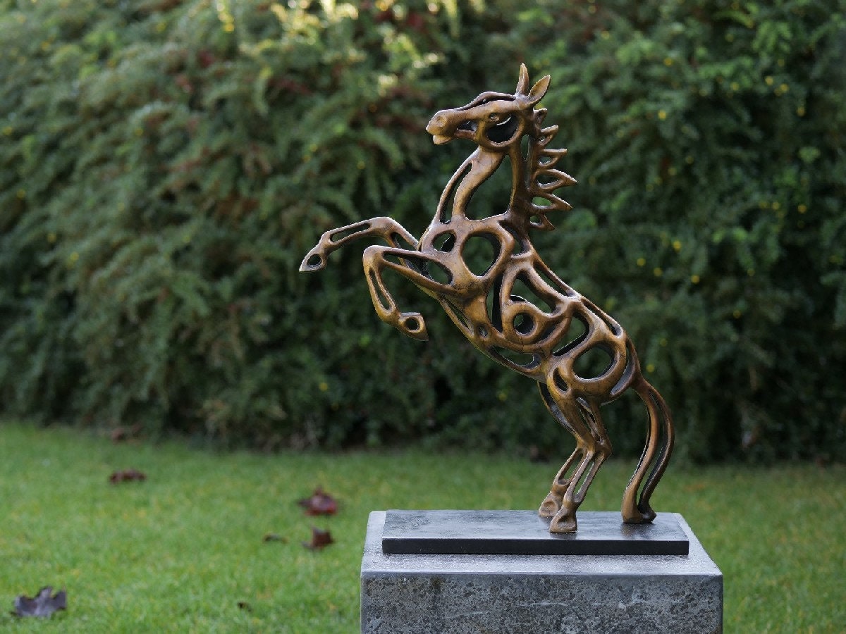 Abstract Horse – Bronze Sculpture. 45x19x56cm