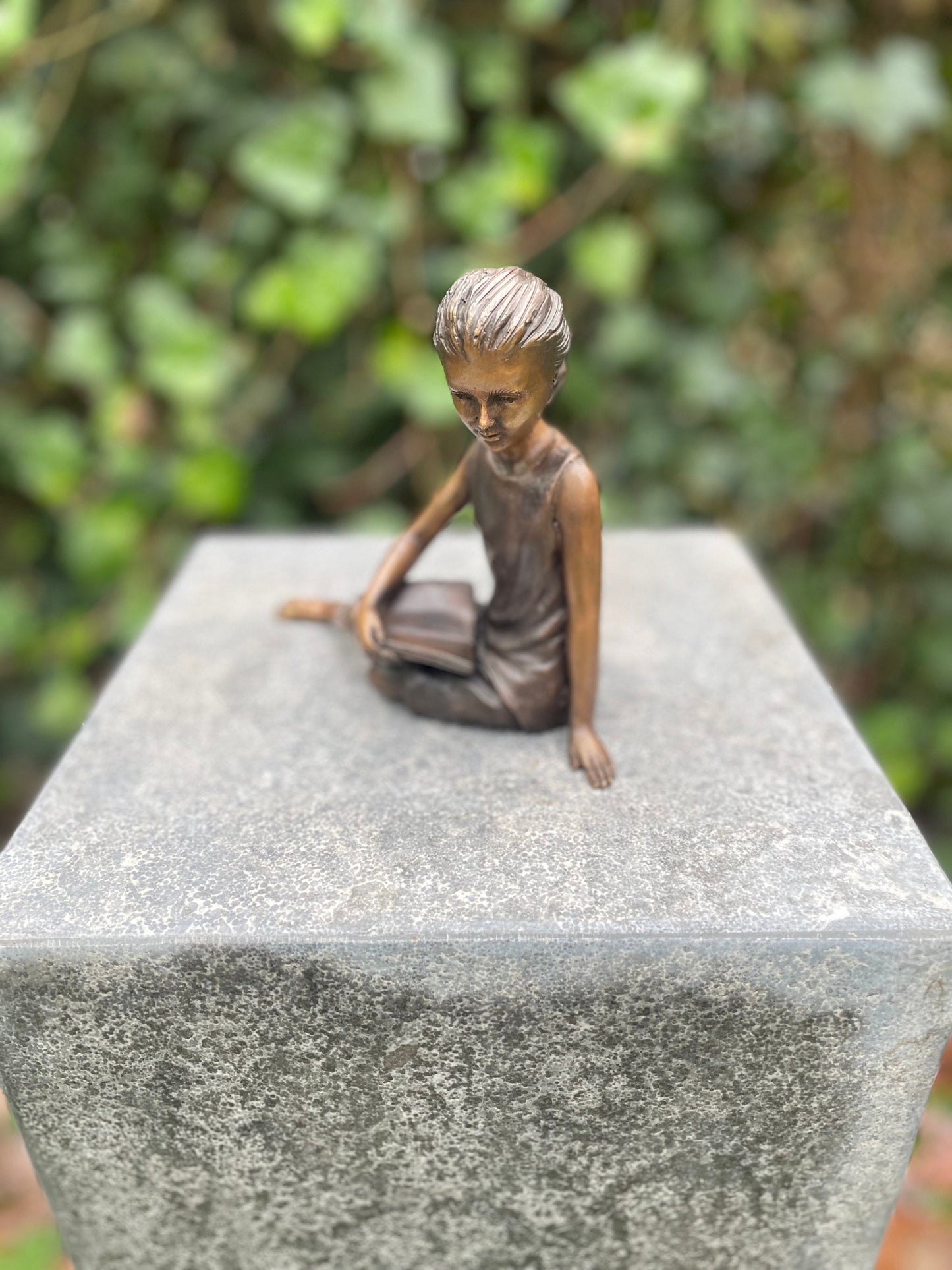 Reading Girl – Bronze Sculpture. 14x8x14cm - 0.8Kg