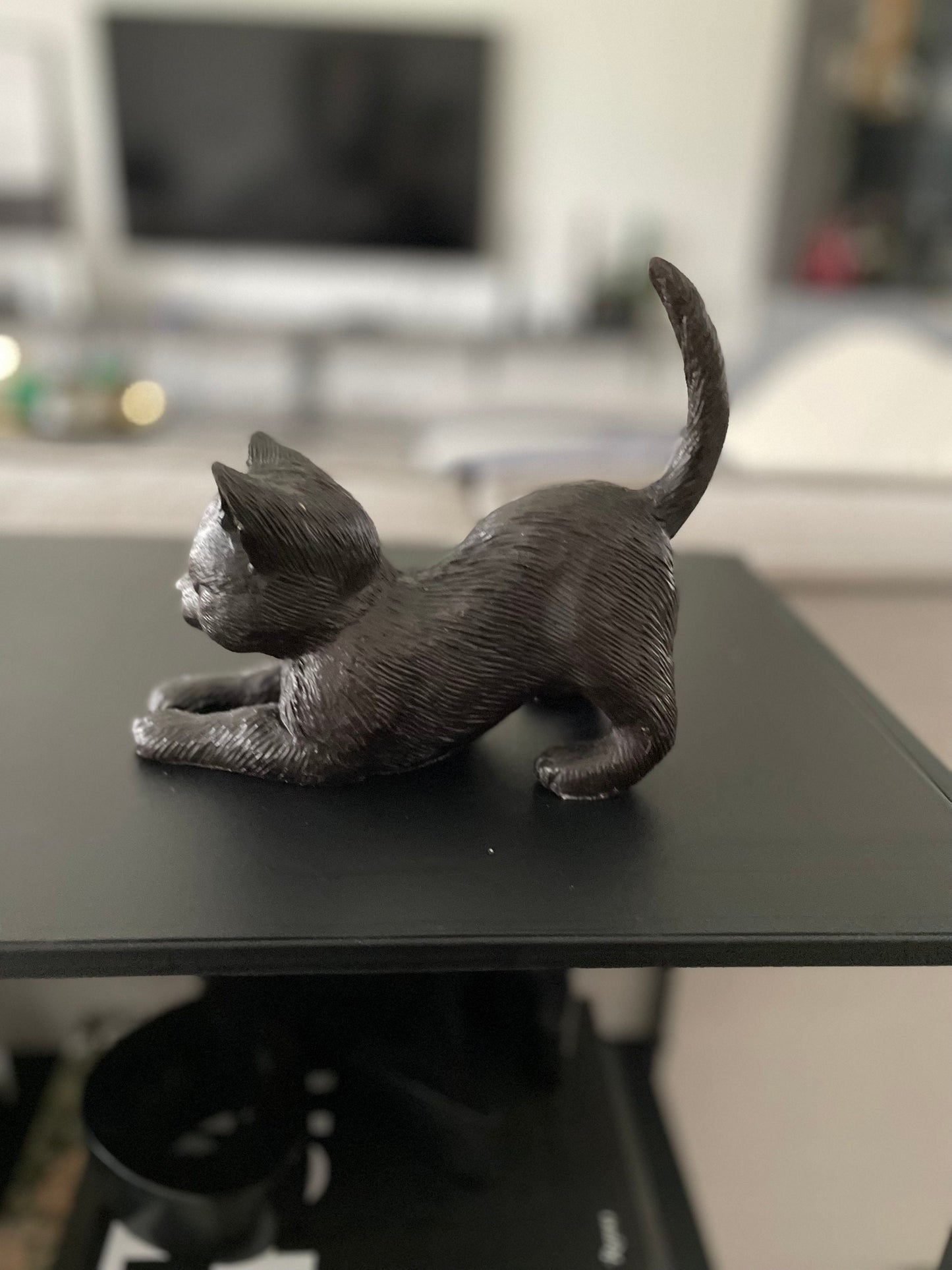 Stretching Kitten – Bronze Sculpture. 18x7x16cm - 1Kg