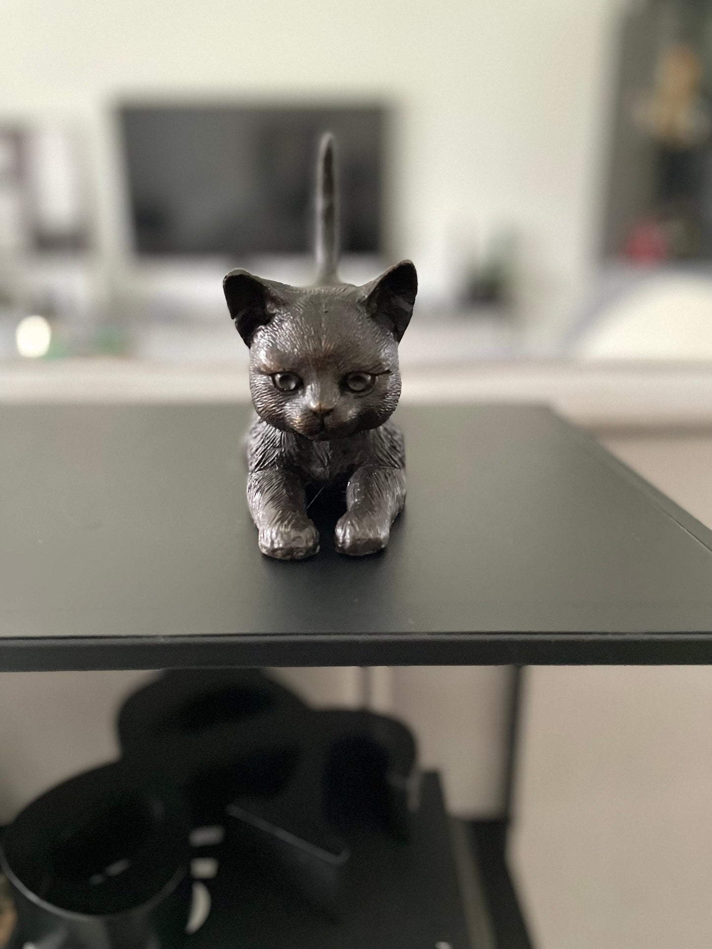 Stretching Kitten – Bronze Sculpture. 18x7x16cm - 1Kg