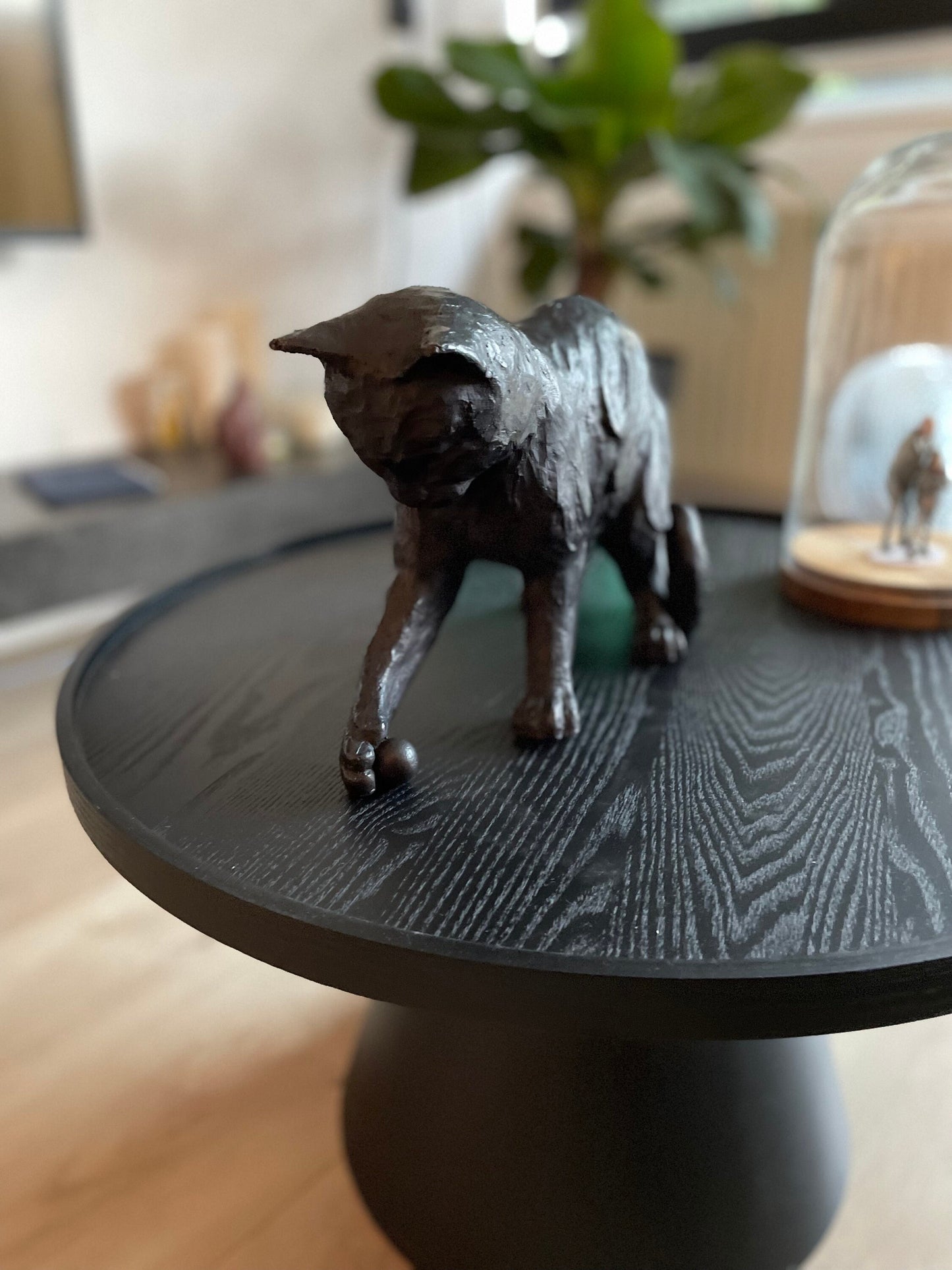 Curious Kitten – Bronze Sculpture. 21x13x20cm - 3.1Kg