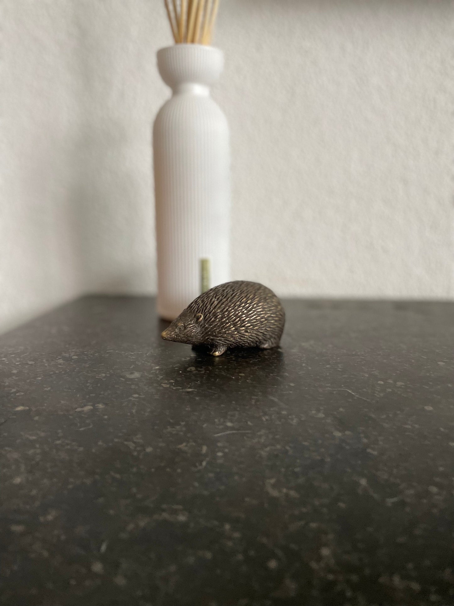 Hedgehog – Bronze Sculpture. 10x5x5cm