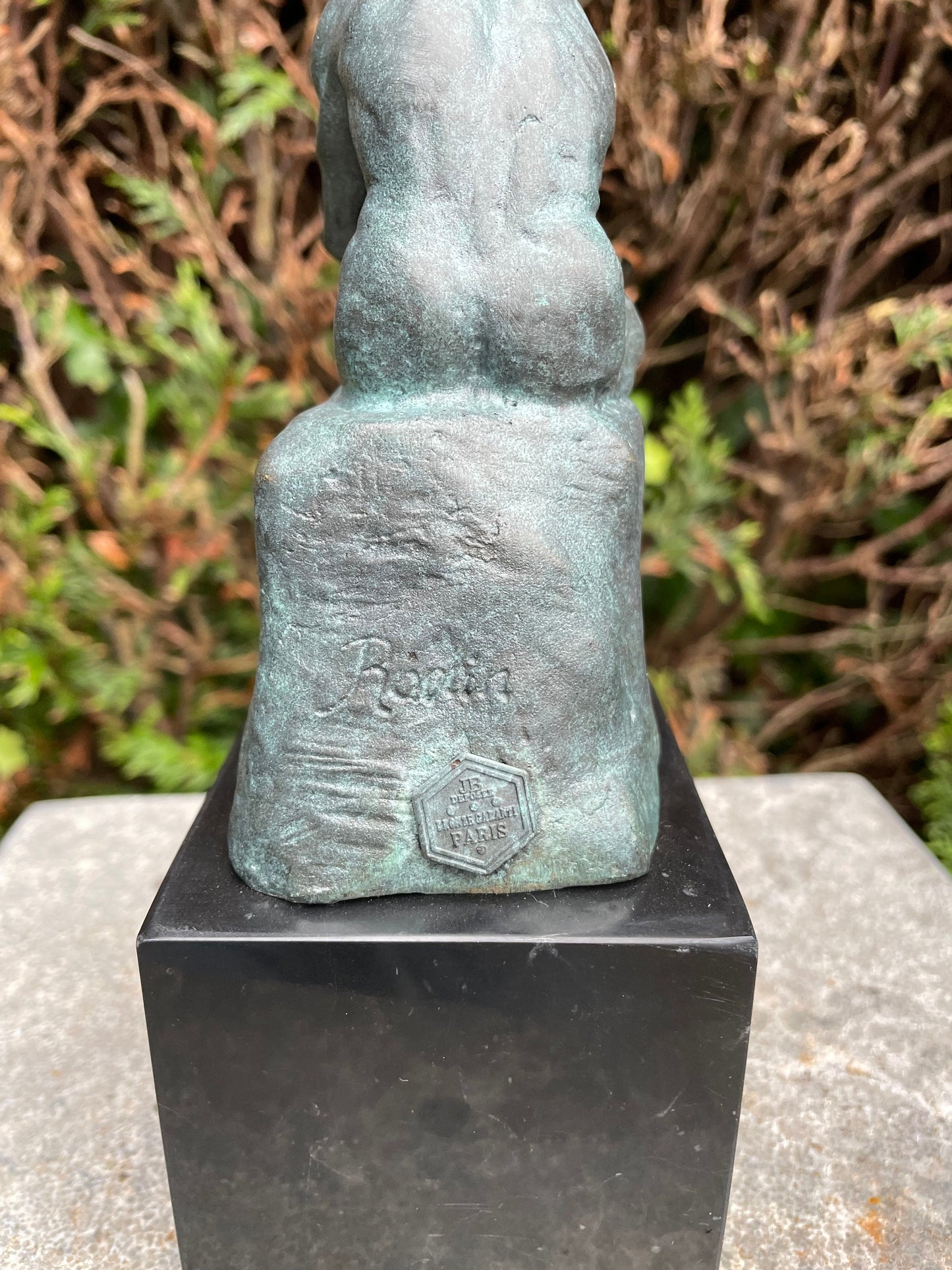 Contemplative Man – Bronze Sculpture. 19x7x10cm - 2Kg
