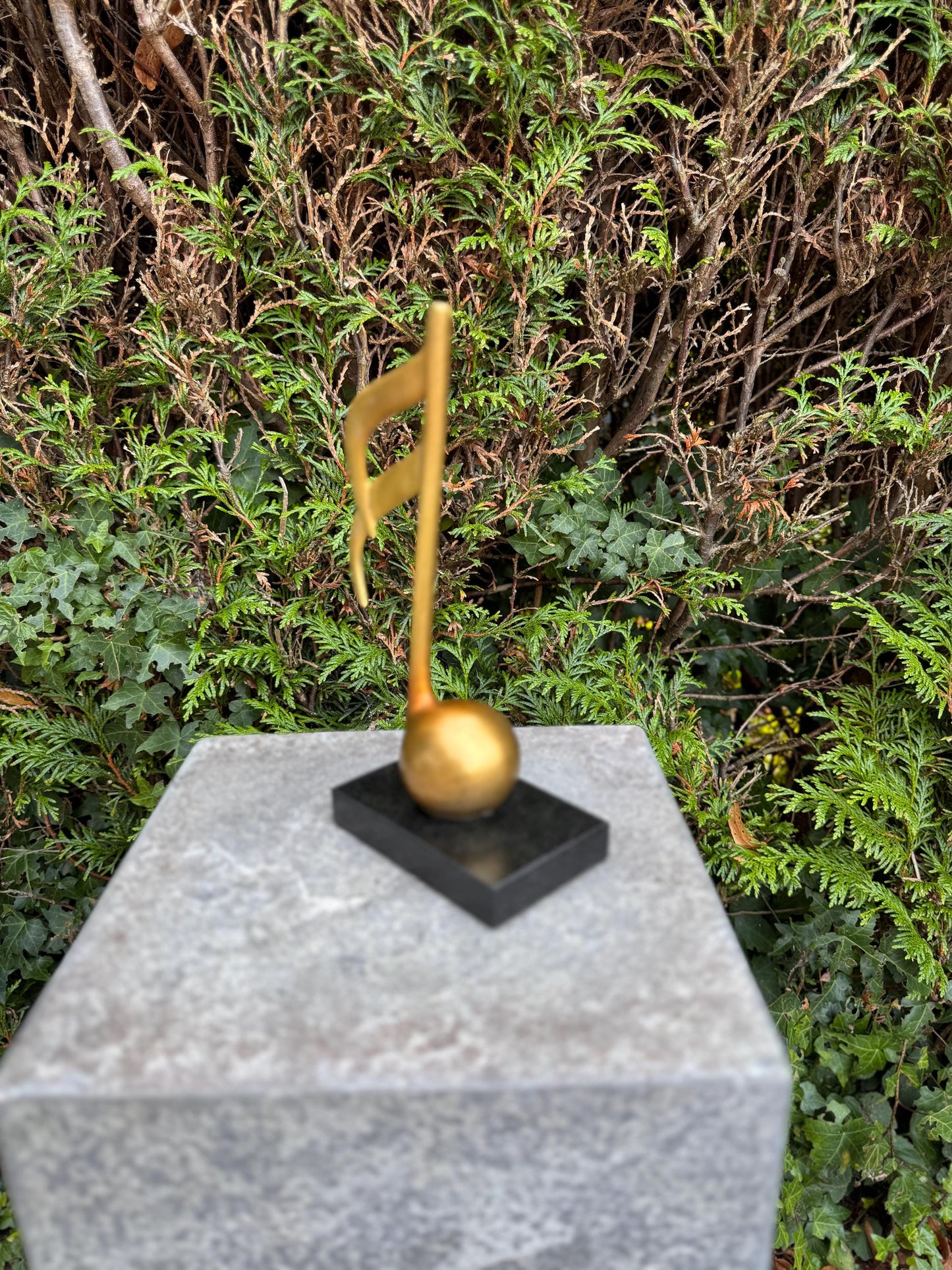 Musical Note – Bronze Sculpture. 14x7x23cm