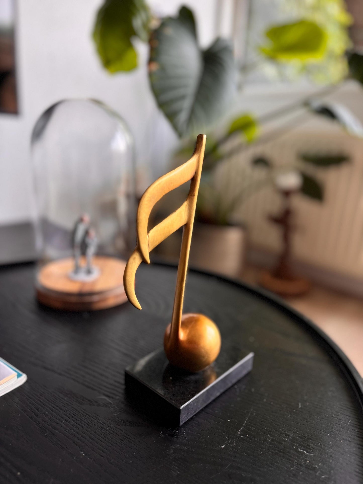 Musical Note – Bronze Sculpture. 14x7x23cm