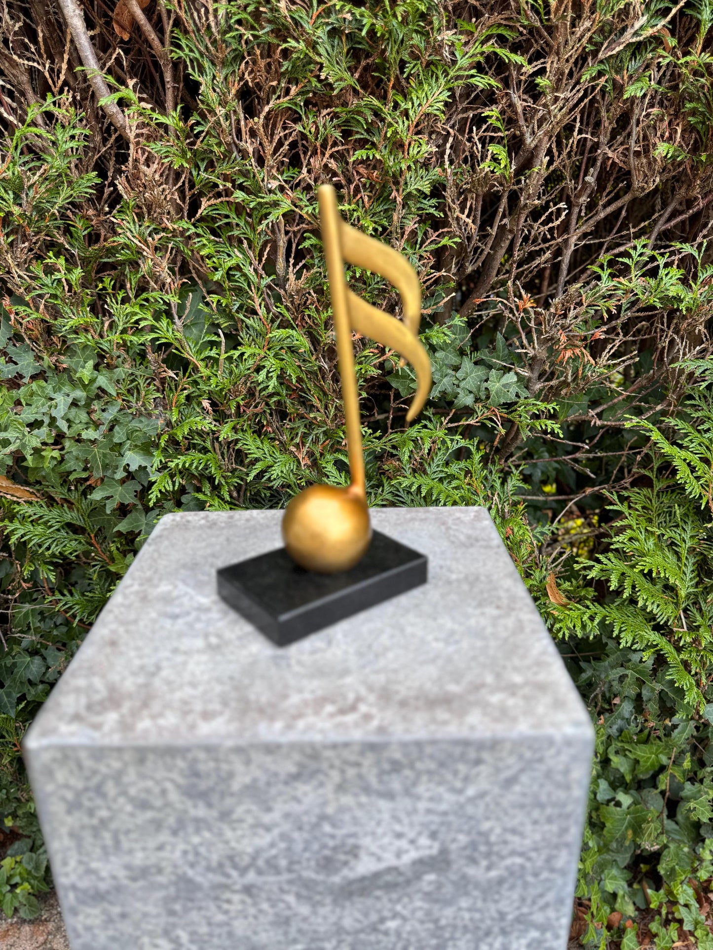 Musical Note – Bronze Sculpture. 14x7x23cm
