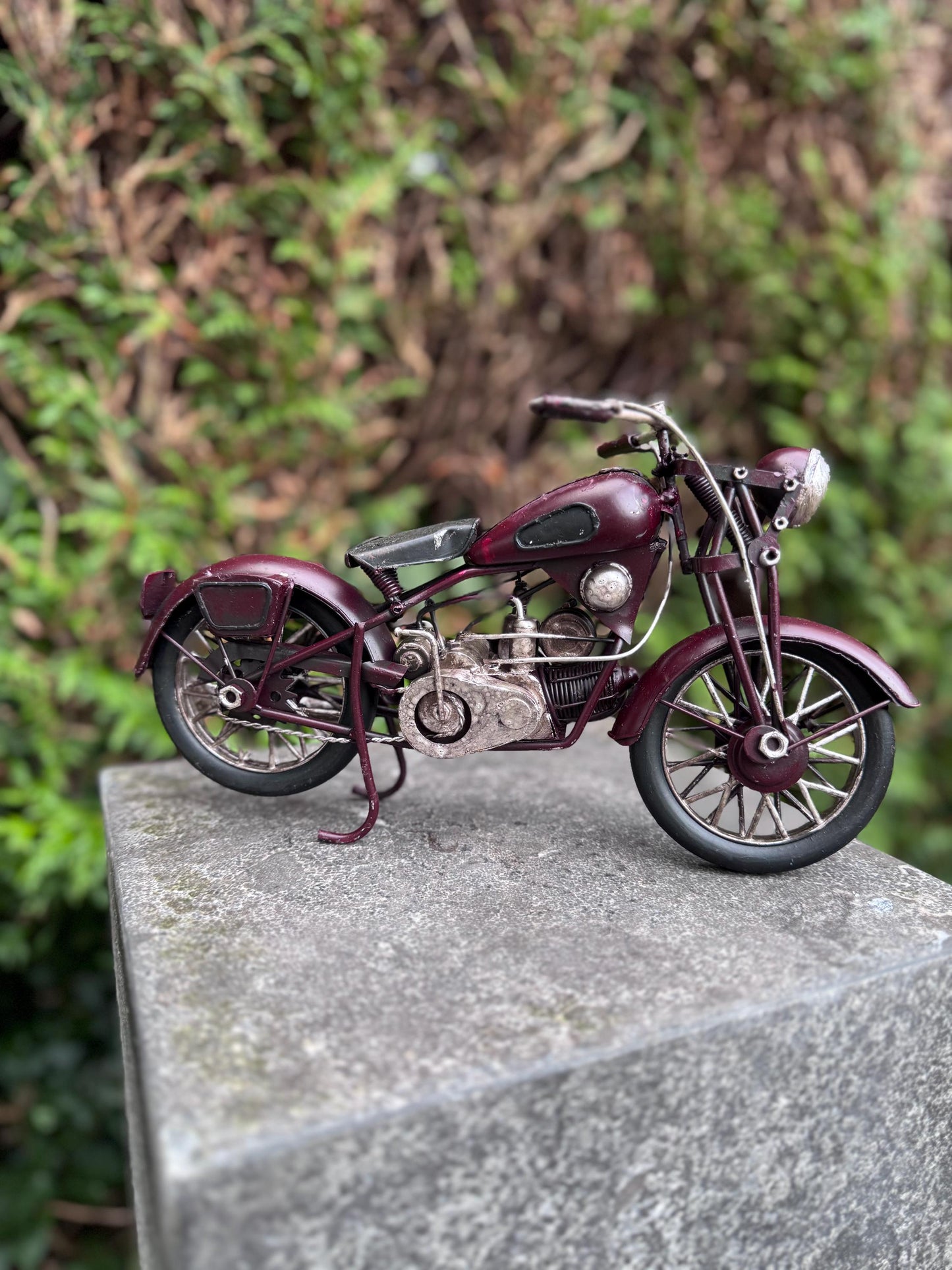Classic Motorcycle – Iron Sculpture. 16x12x27cm - 0.4Kg