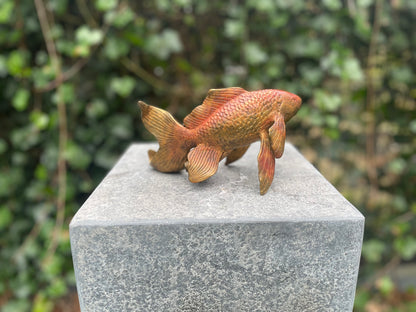 Bronze goldfish (Source) 11x8x18cm