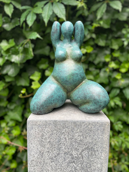 Bronzen Dikke Vrouw II - 36x17x32cm