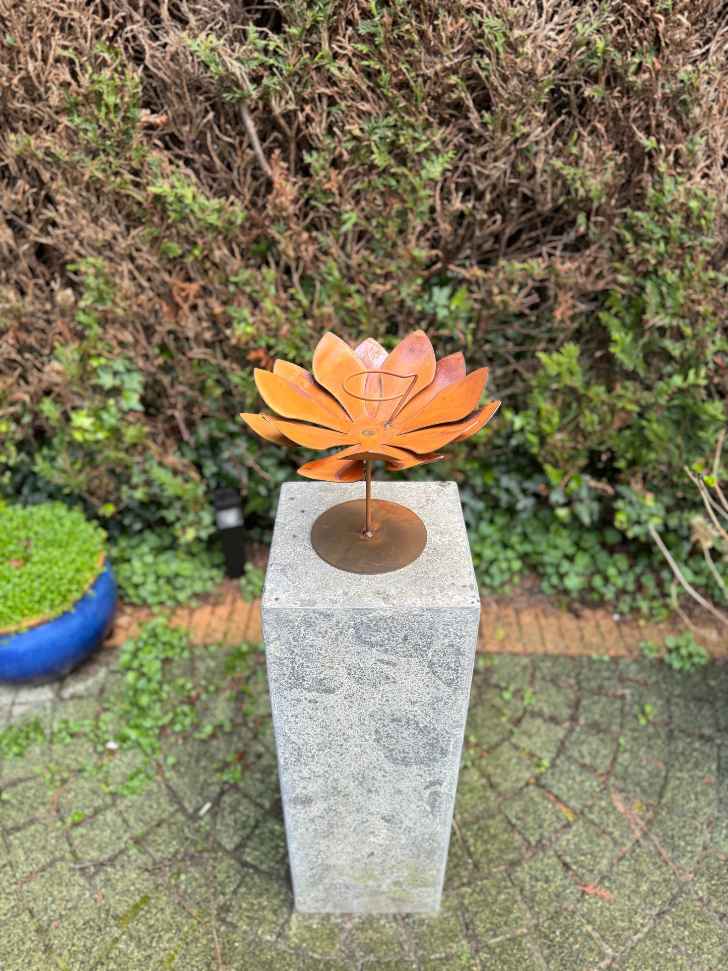 Rust Flower - Candle Holder Flower - 25x25x25cm - 1Kg