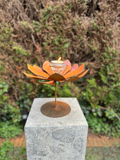 Rust Flower - Candle Holder Flower - 25x25x25cm - 1Kg