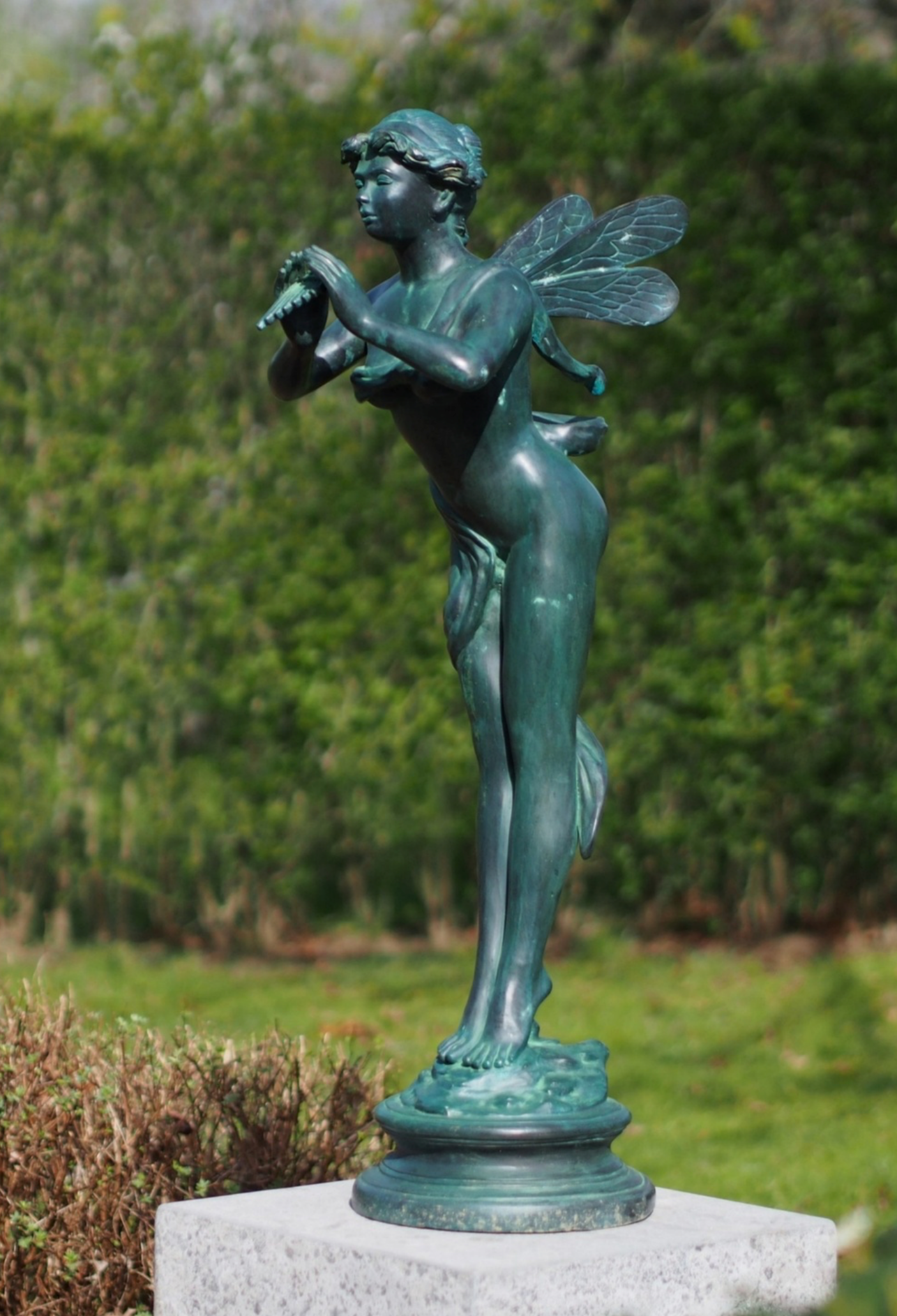 Bronze fairy with flute - 38x26x91cm - 15 Kg