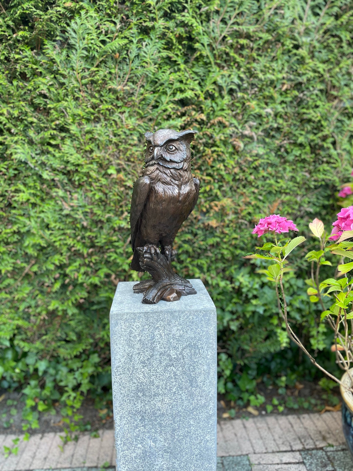 Bronze owl on branch - 20x17x42cm