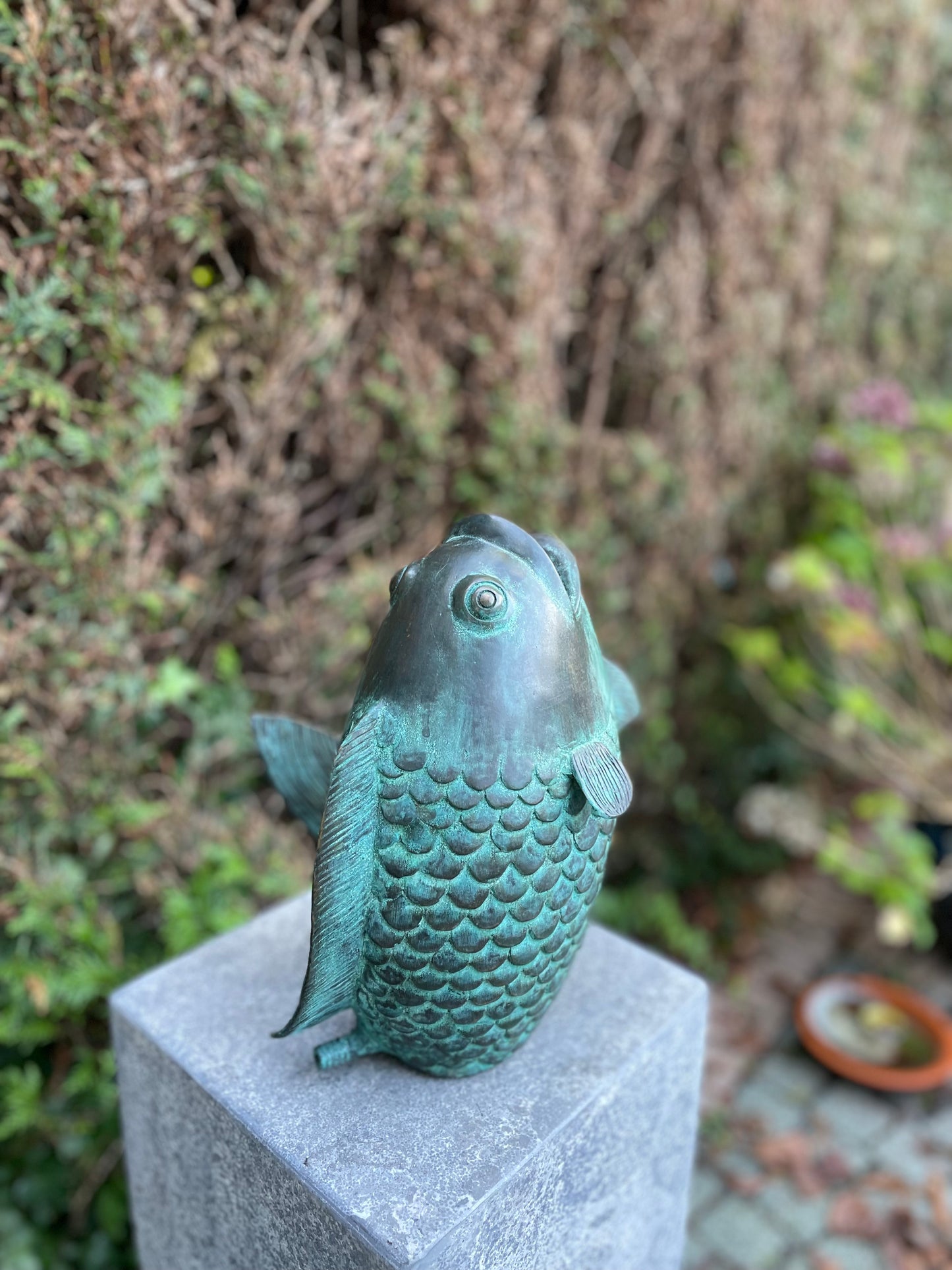 Fountain of a bronze jumping fish - Garden statue - Garden decoration - Pond