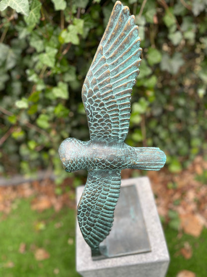 Bronze flying owl - 53x25x17cm