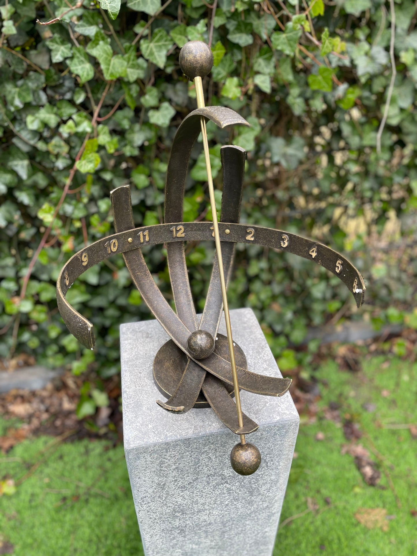 Bronze Sundial - 3 Boge - 37x37x47cm