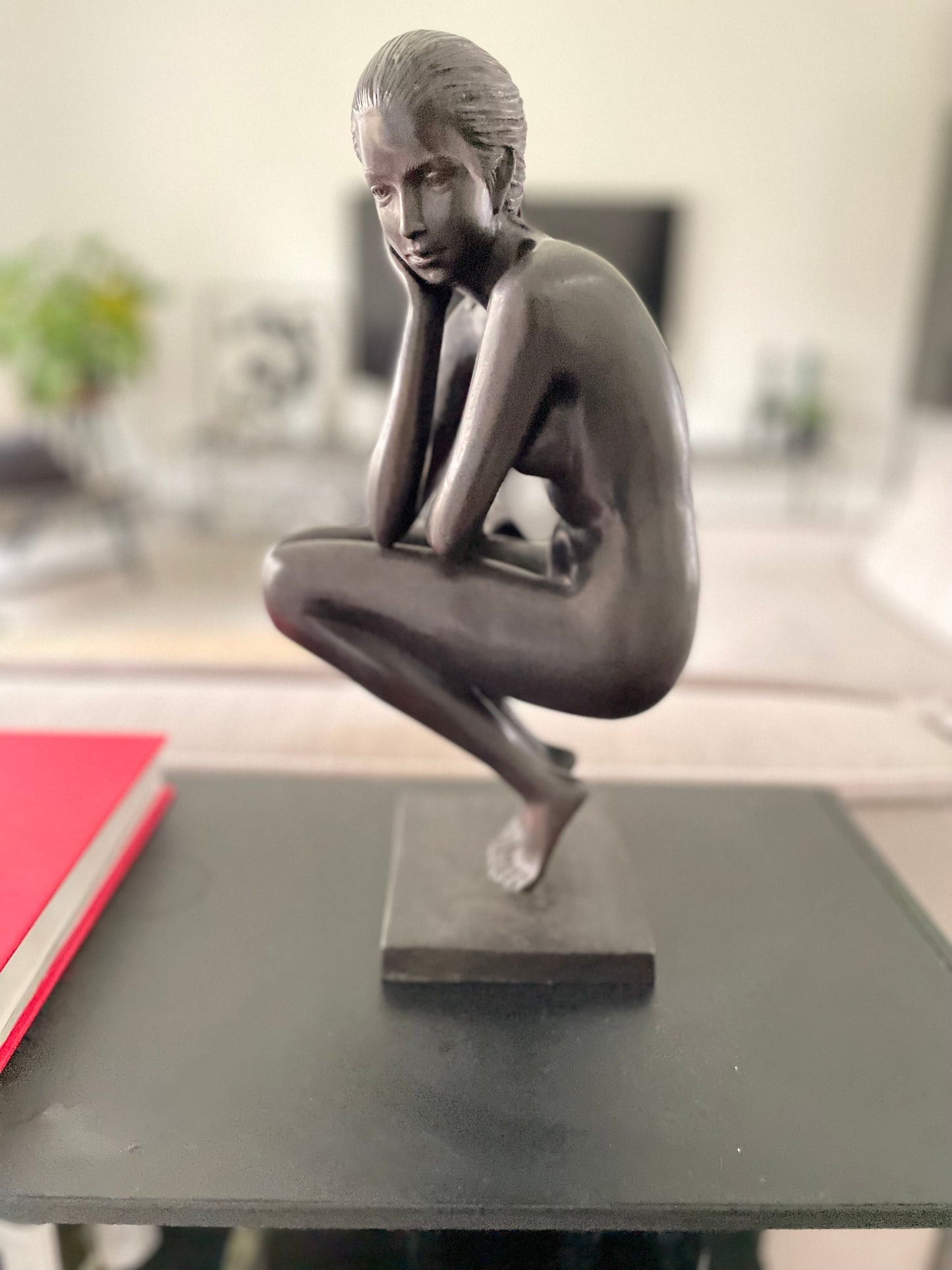 Girl thinking 37x15x19cm