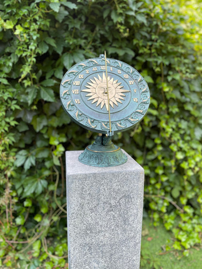 HORI bronze sundial - Garden statues - 30x25x25cm