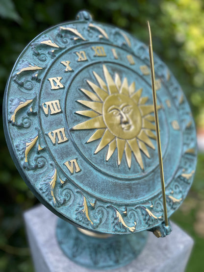 HORI bronze sundial - Garden statues - 30x25x25cm