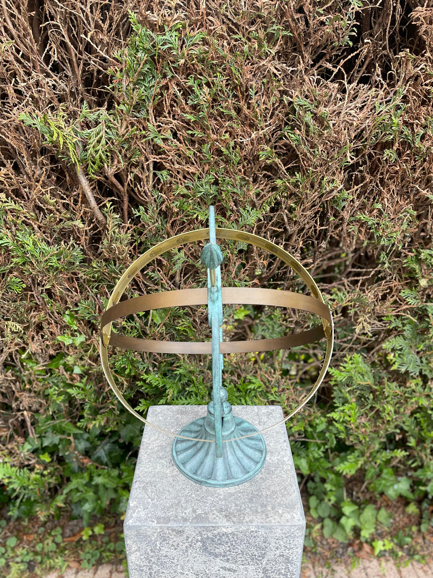 Bronze sundial - Garden statues - Bronze statue - Garden decoration - 45x33x42cm