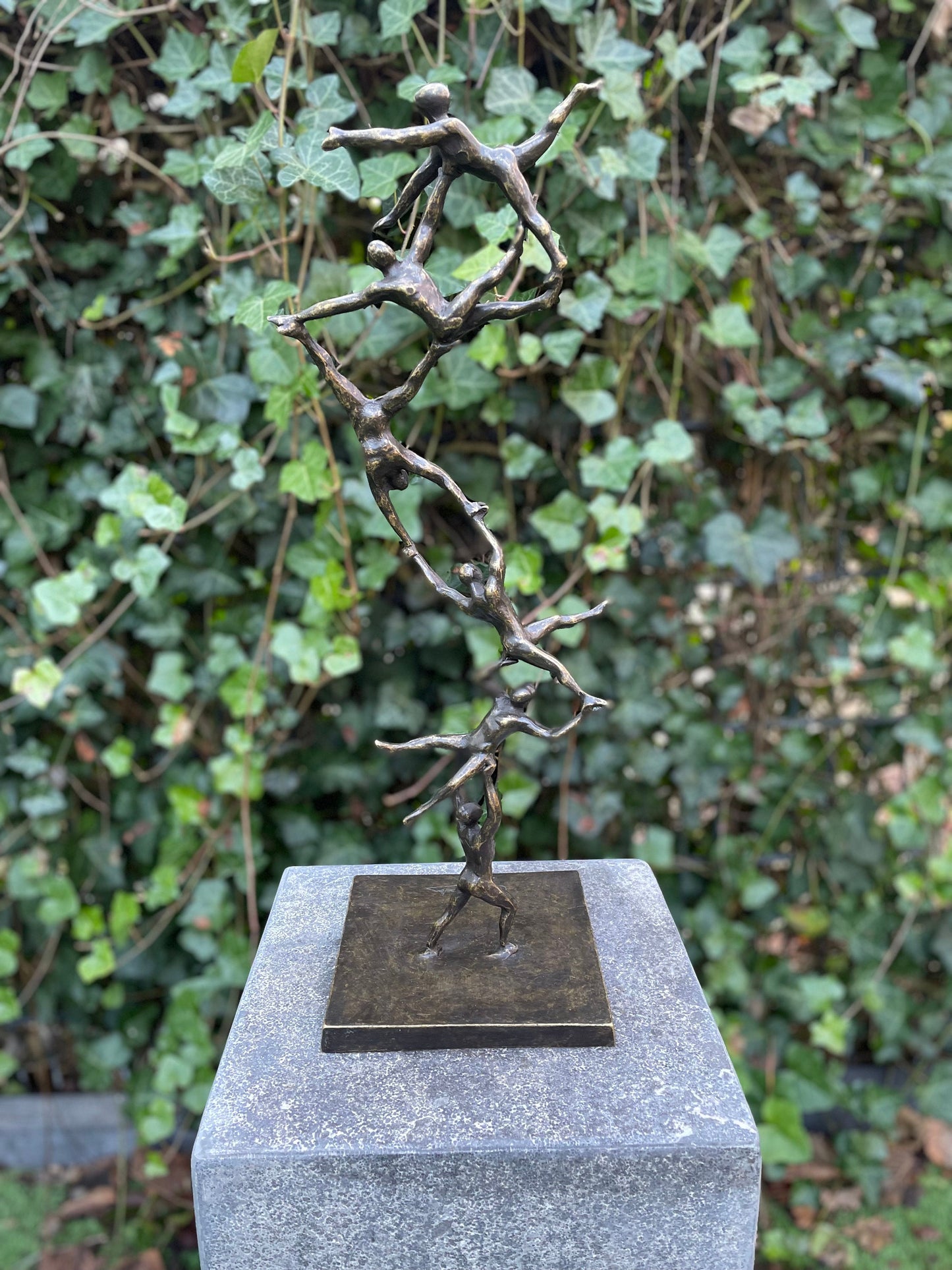 Together We Rise – Bronze Sculpture. 15x15x46cm - 1.8Kg