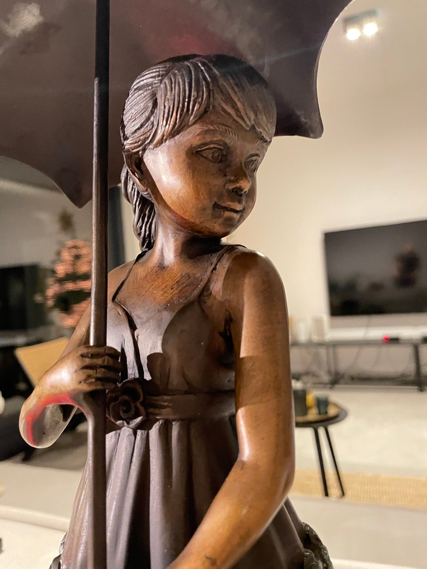 Rainy Day Stroll – Bronze Sculpture. 18x20x45cm - 3.2Kg