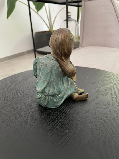 Dreaming Girl – Bronze Sculpture. 9x10x13cm