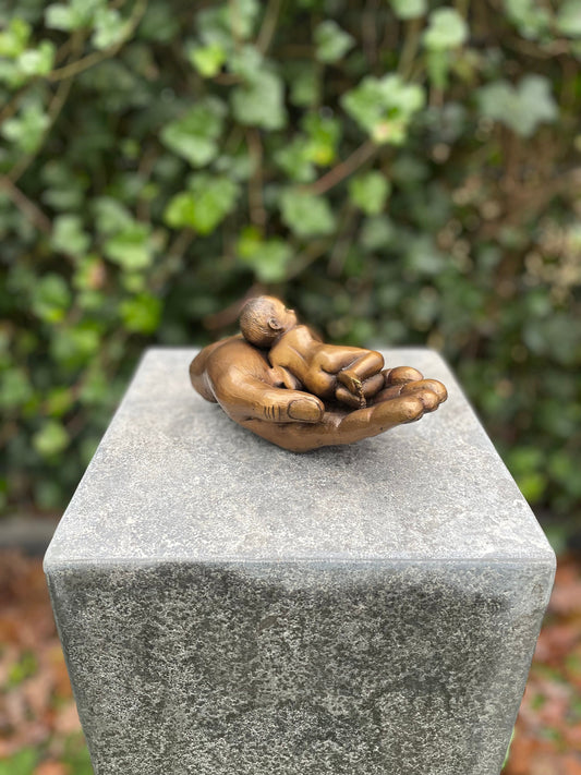 Safe in Your Hands – Bronze Sculpture. 9x18x11cm - 1.3Kg