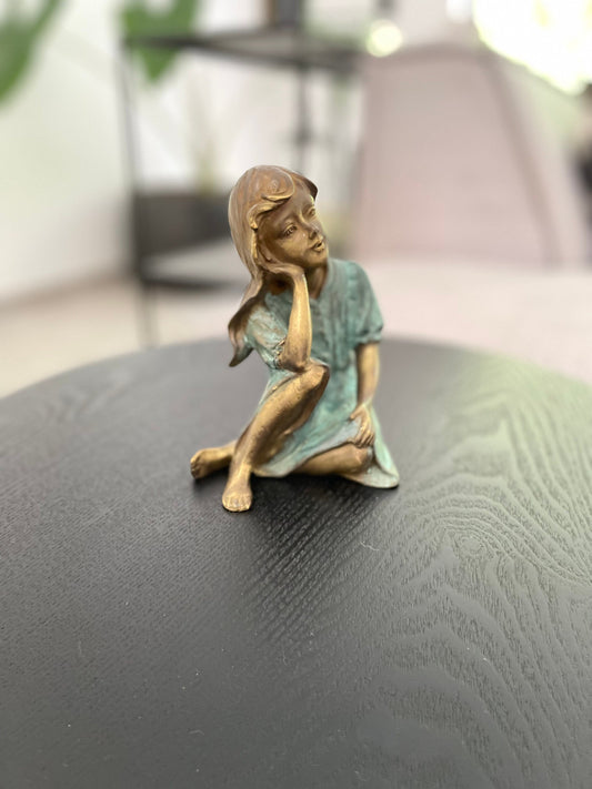 Dreaming Girl – Bronze Sculpture. 9x10x13cm