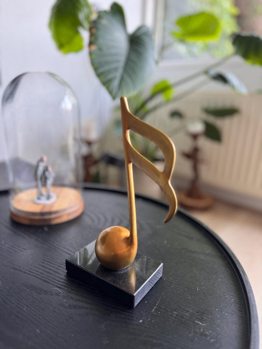 Musical Note – Bronze Sculpture. 14x7x23cm