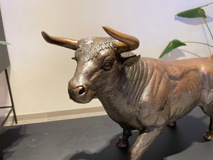 Bull in Bronze 28x14x49cm