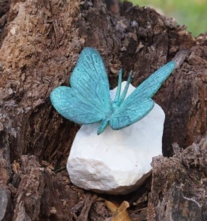 Bronze butterfly 12x11x11cm